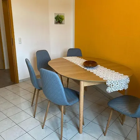 „lucy“ 5 Personen, Zentrale Lage, Parkplatz * Dessau-Rosslau
