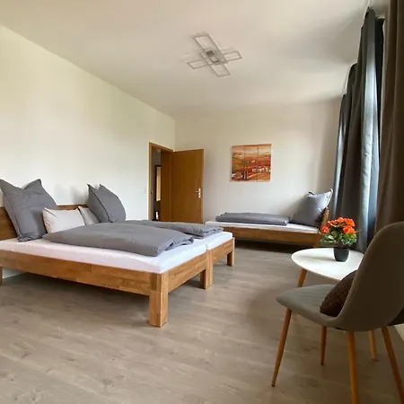 „lucy“ 5 Personen, Zentrale Lage, Parkplatz Appartement *