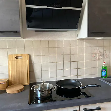 „lucy“ 5 Personen, Zentrale Lage, Parkplatz Appartement *